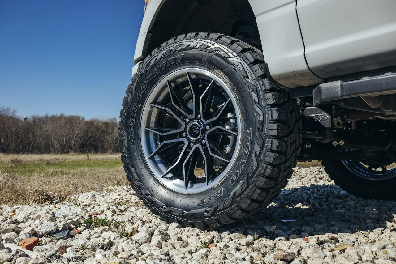 2024 Ford F150 - Fuel MUTINY - Black | Fuel Off-Road Wheels